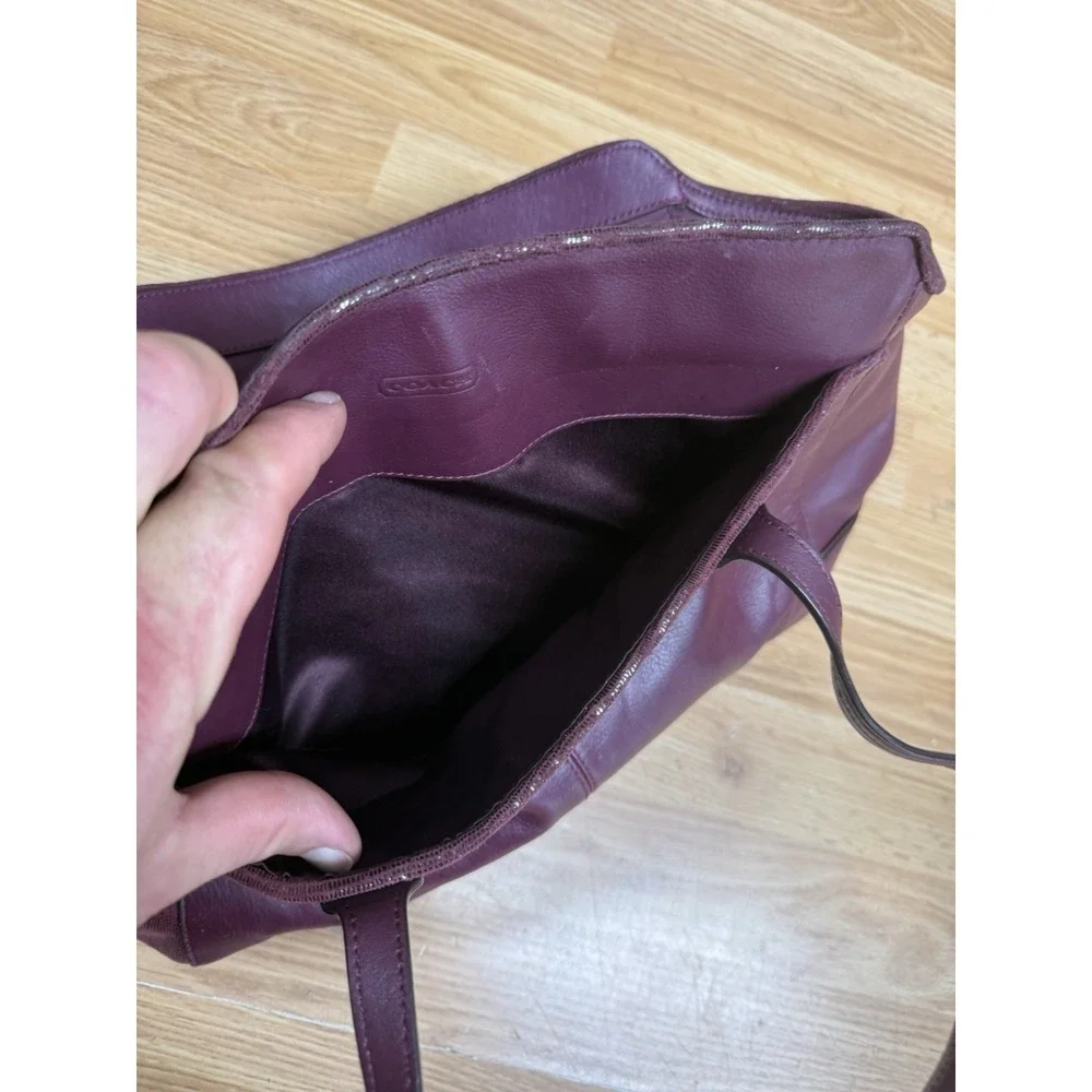 vintage coach  Taylor leather Carry All Satchel  Burgundy